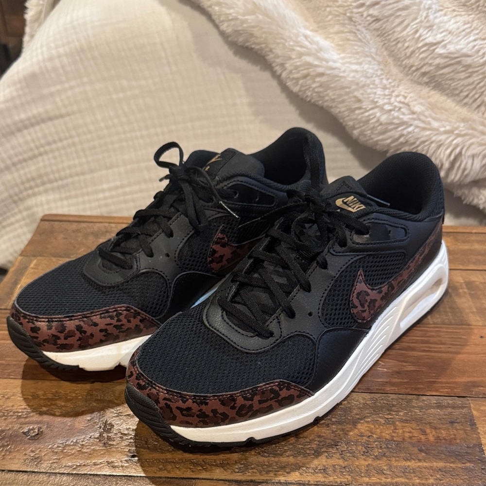 Nike Black and Brown Women's Sneakers